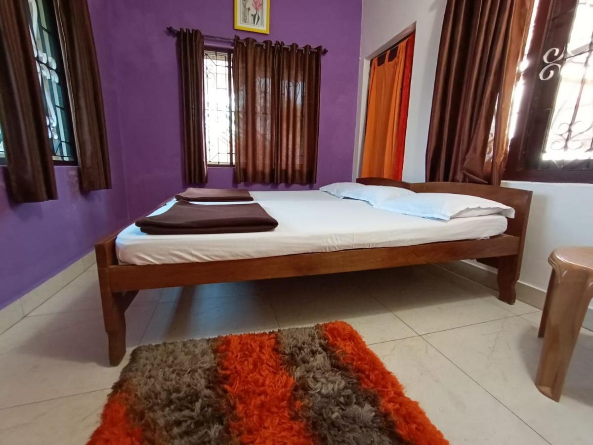 Coorg Girinivas Homestay 102 マディケーリ エクステリア 写真