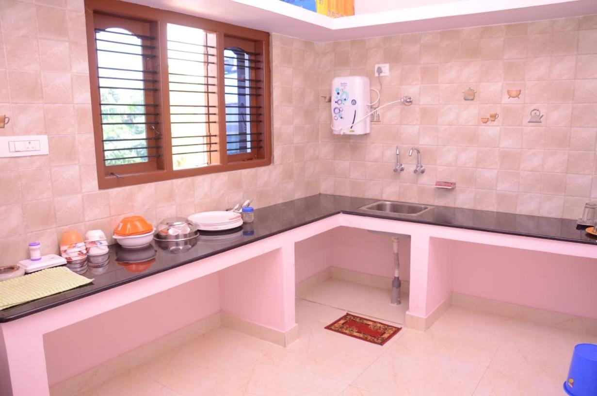 Coorg Girinivas Homestay 102 マディケーリ エクステリア 写真