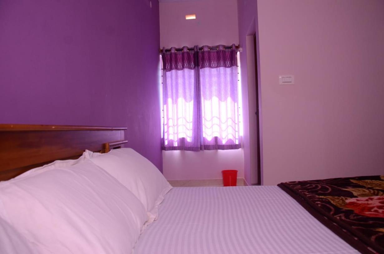 Coorg Girinivas Homestay 102 マディケーリ エクステリア 写真
